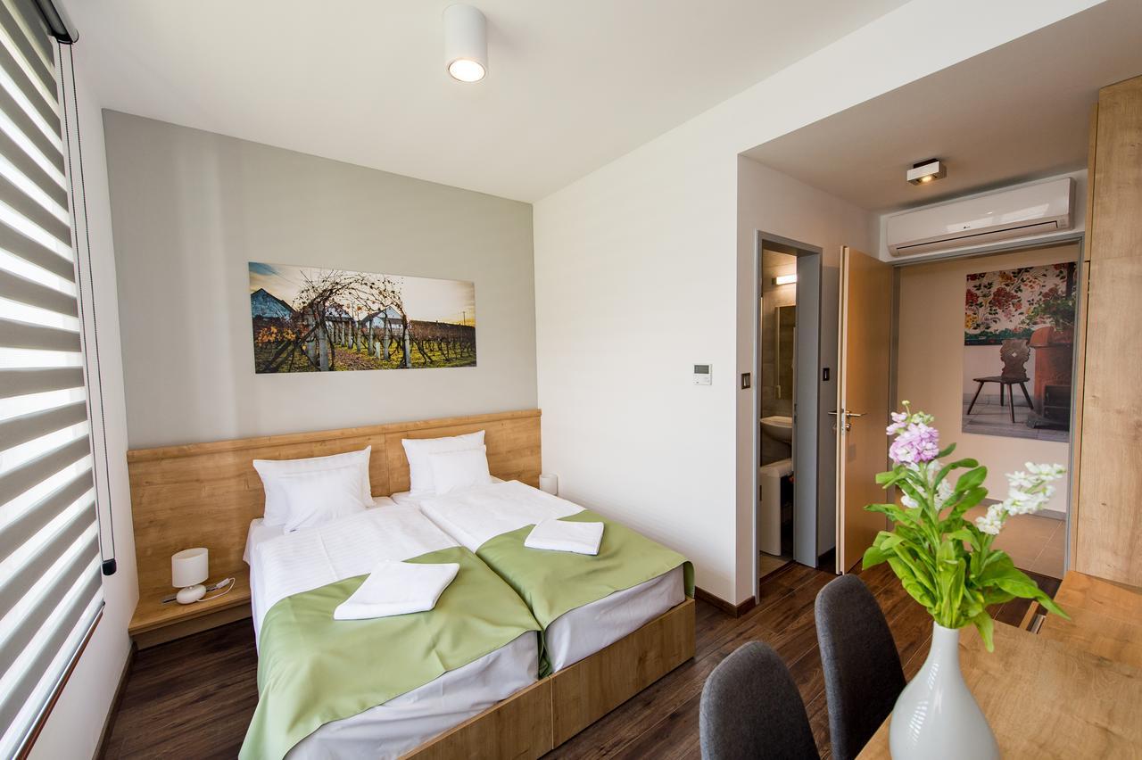 Pilvax Hotel Superior Kalocsa Eksteriør billede