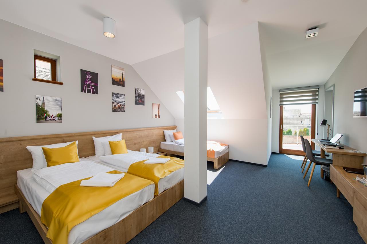 Pilvax Hotel Superior Kalocsa Eksteriør billede